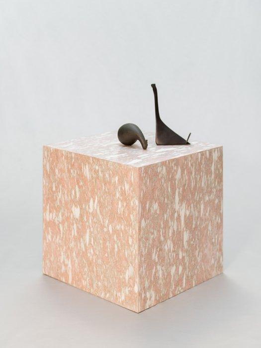 Formaminima - Salontafel - Roze Noorwegen, Antiek en Kunst, Kunst | Designobjecten