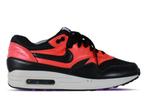 Nike Air Max 1 iD Black Infrared  44.5, Kleding | Heren, Schoenen, Ophalen of Verzenden, Nieuw, Nike, Sneakers of Gympen