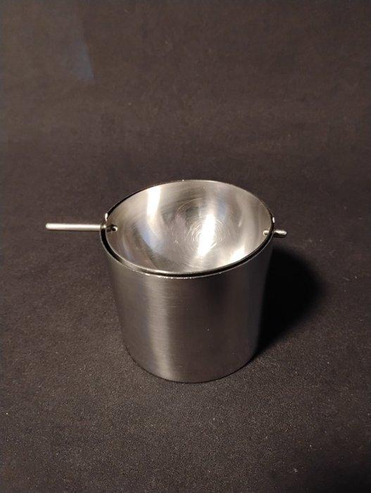 Stelton - Arne Jacobsen - Asbak - Cylinda Line - Staal, Antiek en Kunst, Antiek | Meubels | Stoelen en Banken