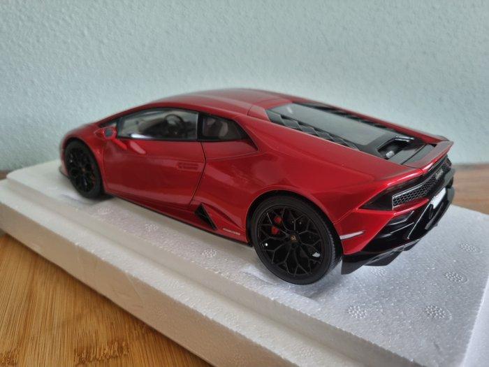 Autoart 1:18 - Modelauto - Lamborghini Huracán Evo - Rosso, Hobby en Vrije tijd, Modelauto's | 1:5 tot 1:12