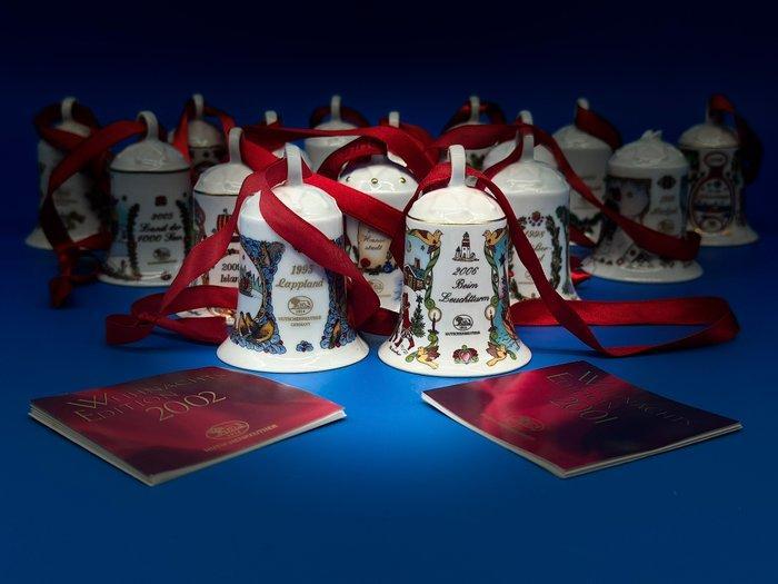 Decoratieve bel - Hutschenreuther – 16 kerstklokken van, Antiek en Kunst, Antiek | Meubels | Tafels