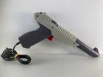 Nintendo NES Zapper Grey Garantie & morgen in huis!, Ophalen of Verzenden, Zo goed als nieuw