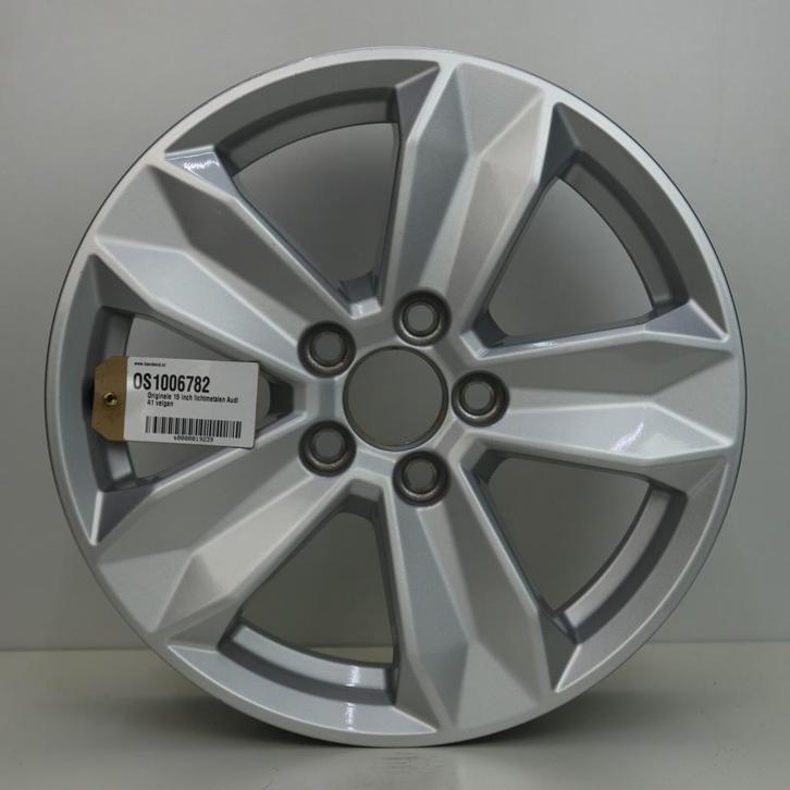 Originele velgen 15 inch Audi A1 5x100 *OS1006782*, Auto-onderdelen, Banden en Velgen, Velg(en), Gebruikt, 15 inch, Personenwagen