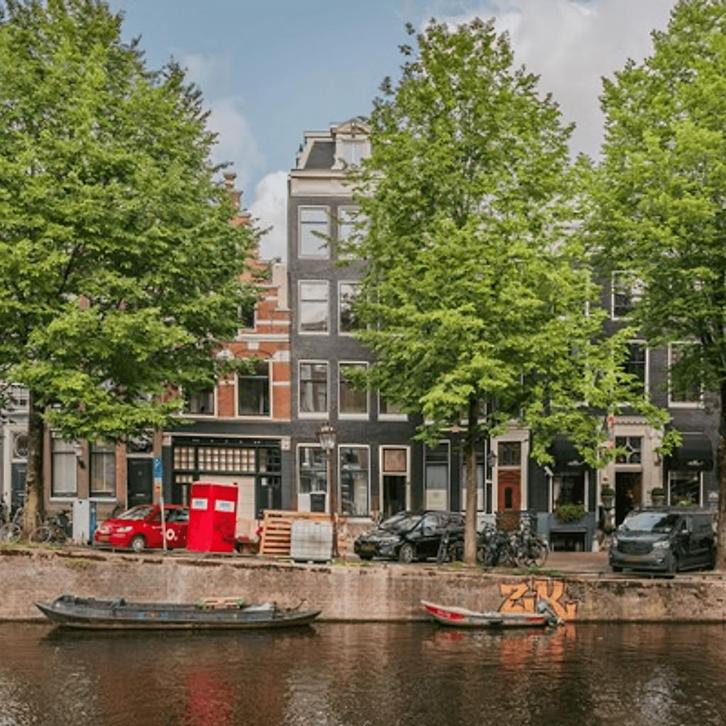 Ruim appartement met 3 slaapkamers en 105 m², Huizen en Kamers, Huizen te huur, Direct bij eigenaar, Amsterdam, Appartement