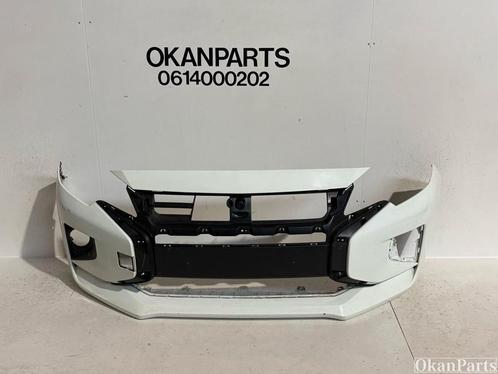 Mitsubishi Space Star III Voorbumper 6400J973ZZ, Auto-onderdelen, Carrosserie en Plaatwerk, Gebruikt, Voor, Bumper, Ophalen