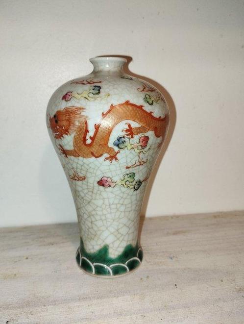 Vaas - Porselein - China (Zonder Minimumprijs), Antiek en Kunst, Antiek | Overige Antiek