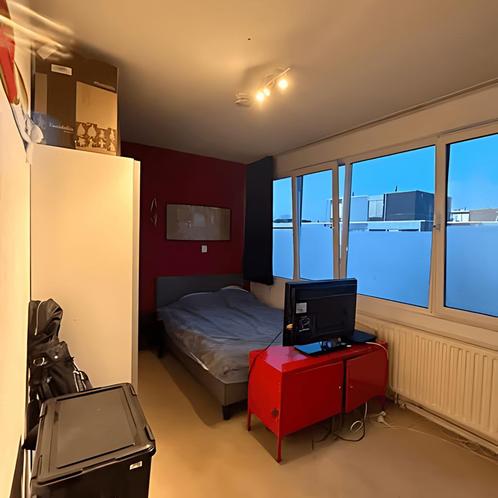 Kamer in Nijmegen met Tuin gevonden in Nijmegen, Huizen en Kamers, Kamers te huur, Minder dan 20 m², Nijmegen
