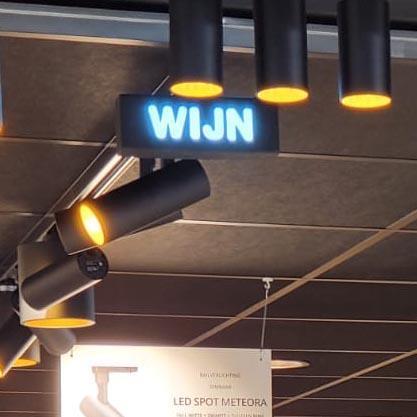 LED-Sign &quot;WIJN&quot;, Zakelijke goederen, Kantoor en Winkelinrichting | Winkel en Inventaris, Ophalen of Verzenden