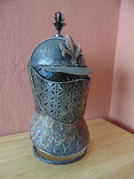 Helm (1) - Middeleeuwen, kruisvaardersperiode - Europa -, Antiek en Kunst, Kunst | Designobjecten