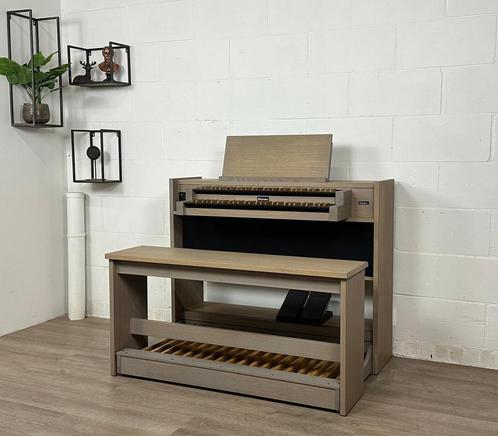 Mixtuur Etude DLX, Muziek en Instrumenten, Orgels, 2 klavieren, Orgel, Zo goed als nieuw
