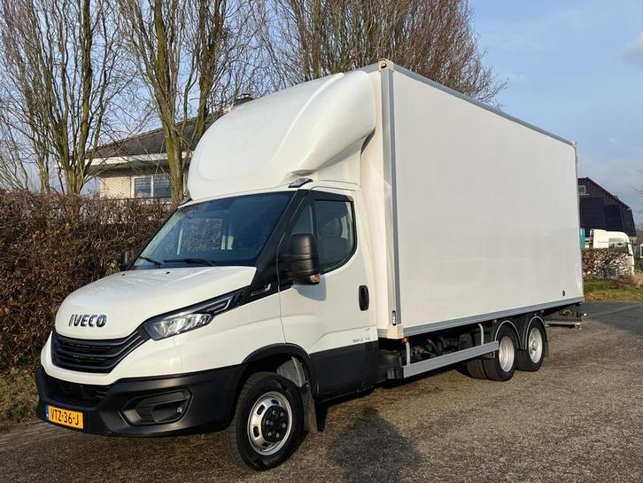 Iveco Daily 40C18 3.0 Automaat Clixtar | BE Combinatie N1 7, Auto's, Bestelauto's, Lease, Zwart, Automaat, Financial lease, Wit