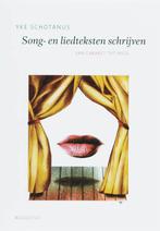 De schrijfbibliotheek 5 -   Song- en liedteksten schrijven, Gelezen, Yke Schotanus, Verzenden