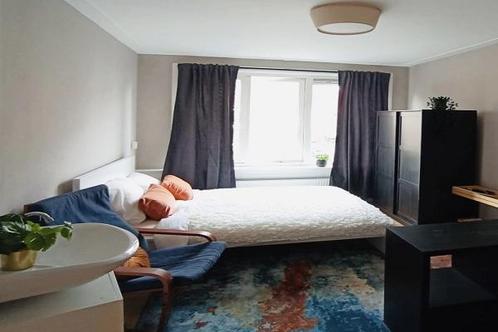 Kamer Letlandsestraat in Rotterdam, Huizen en Kamers, Kamers te huur, 20 tot 35 m², Rotterdam