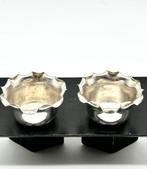 No reserve,Stel handgemaakte 19e eeuwse zilveren Zoutvaatjes, Antiek en Kunst, Antiek | Goud en Zilver