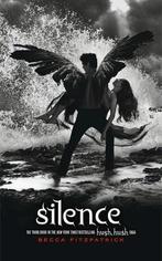 Silence - Becca Fitzpatrick - Hardcover, Boeken, Ophalen of Verzenden, Nieuw