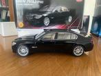 Kyosho 1:18 - Modelauto - BMW 760Li (F02) China Version, Hobby en Vrije tijd, Nieuw