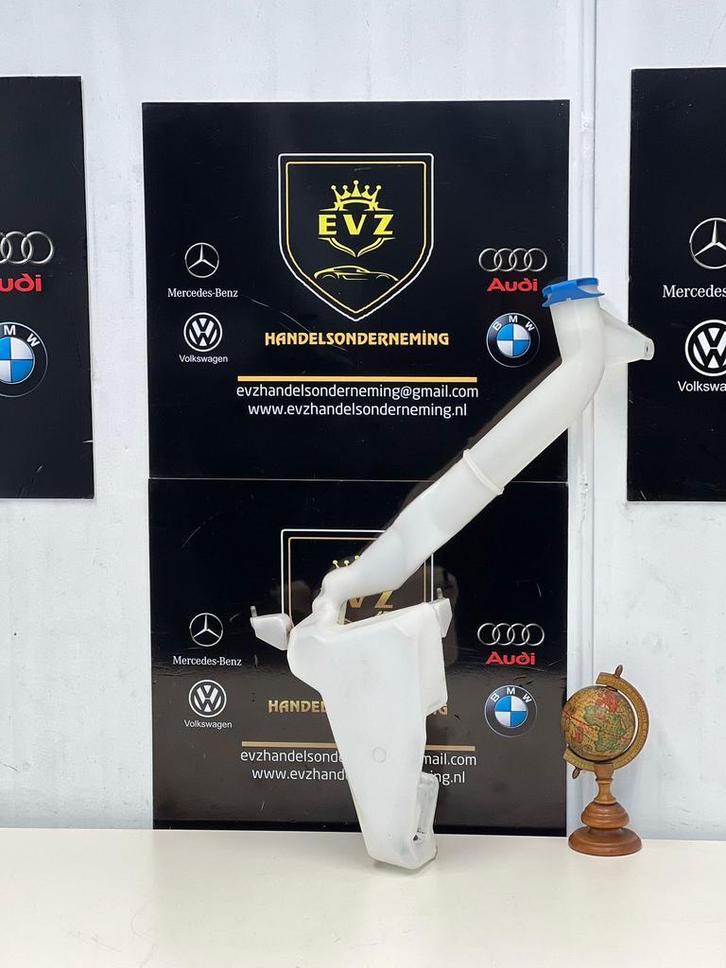 Seat Ibiza ST ruitensproeiertank bj.2012 Artnr.6Q0955453NP, Auto-onderdelen, Ruiten en Toebehoren, Gebruikt, Seat