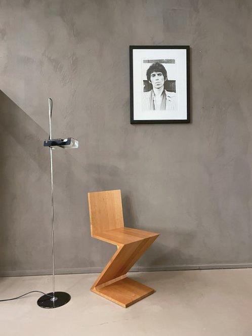 Cassina - Gerrit Rietveld - Stoel - Zigzag Stoel -, Antiek en Kunst, Kunst | Designobjecten