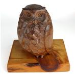 Hout - Heel mooi uitgehouwen uil - houtbewerking uil met, Antiek en Kunst