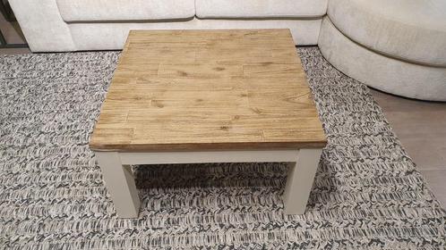 Bijzettafel  |  | Outlet prijzen!, Huis en Inrichting, Tafels | Bijzettafels, Nieuw, Ophalen
