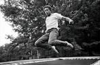 Elliott Landy (USA, 1942) - Bob Dylan on trampoline at his