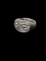 Het oude Egypte, Grieks-Romeinse periode Brons, Eagle Ring