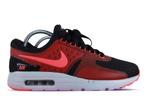 SALE! Nike Air Max Zero Essential Bright Crimson • 42, Kleding | Heren, Schoenen, Ophalen of Verzenden, Nieuw, Nike, Sneakers of Gympen