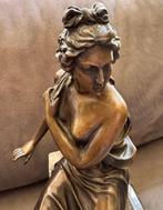 Beeld, Bronzen Vrouw op Marmeren Voet - 40 cm - Brons,, Antiek en Kunst