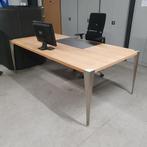 Ahrend directiebureau met lederen geintegreerde muismat - 22, Huis en Inrichting, Bureaus, Ophalen of Verzenden, Nieuw