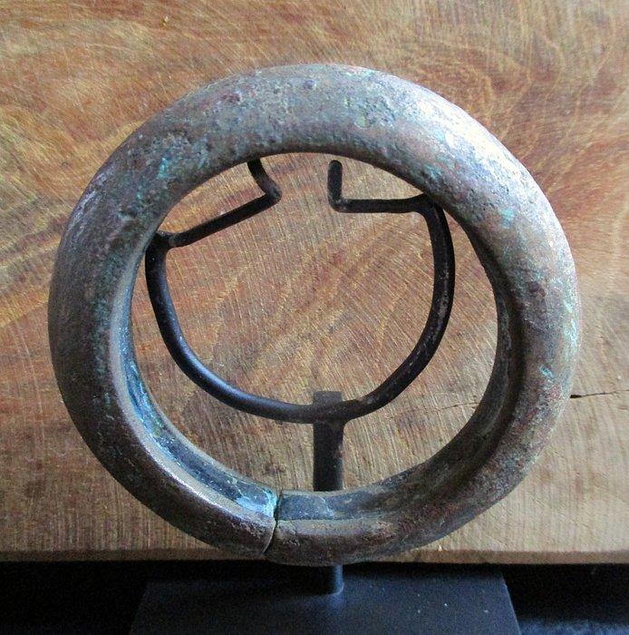 Oud-Romeins Brons Bangle - 62 mm (Zonder minimumprijs), Antiek en Kunst, Antiek | Overige Antiek