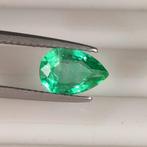 Groen Smaragd - 1.52 ct - nternational Colored Gemstone, Sieraden, Tassen en Uiterlijk, Edelstenen, Nieuw