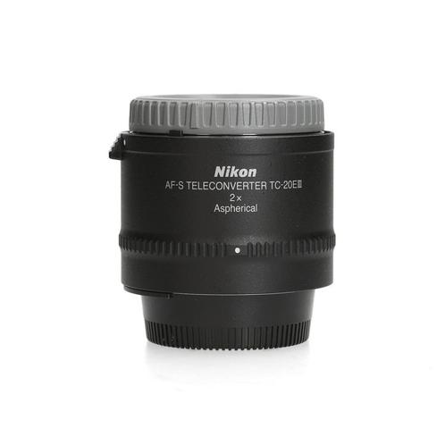 Nikon TC-20E III, Audio, Tv en Foto, Fotografie | Lenzen en Objectieven, Zo goed als nieuw, Ophalen of Verzenden