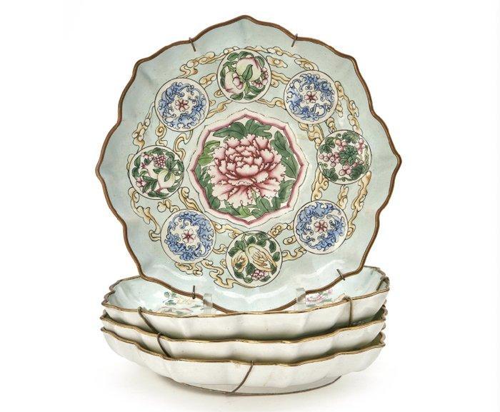 Set van vier Canton emaille borden, koper 20e eeuw., Antiek en Kunst, Antiek | Overige Antiek