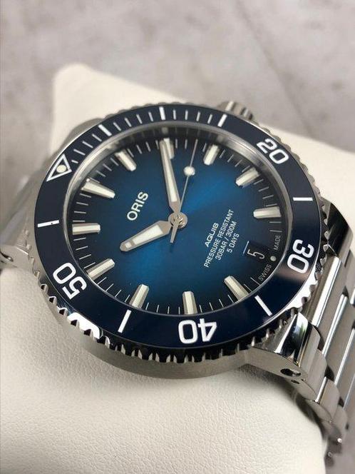 Oris - Aquis Date Calibre 400 Automatic - Zonder, Sieraden, Tassen en Uiterlijk, Horloges | Heren