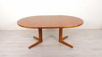 Vintage eettafel | Rond | Teak | Uitschuifbaar | 122 cm beschikbaar voor biedingen