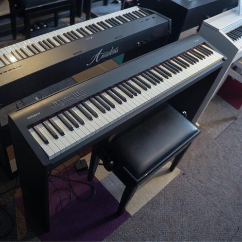 Roland FP-30 BK stagepiano  C6H9611-3801, Muziek en Instrumenten, Synthesizers