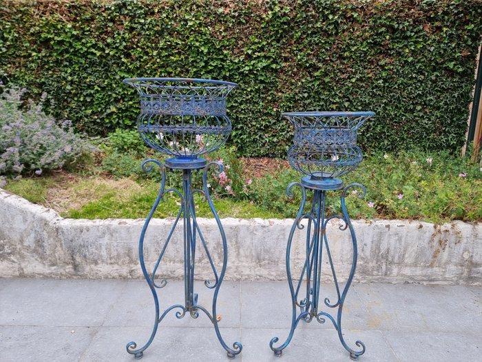 Bloempot (2) - IJzer, Antiek en Kunst, Kunst | Designobjecten