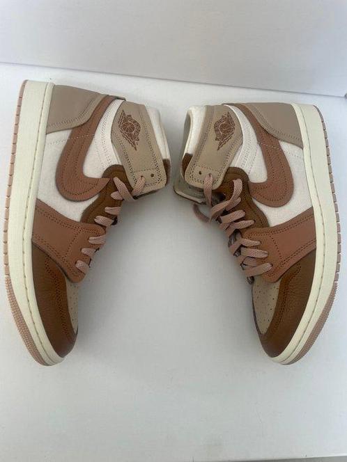 Nike - WMNS Air Jordan 1 MM High - Sneakers - Maat: EU 44 -, Kleding | Heren, Schoenen