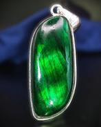 Prachtige, zeer mooie eerste kwaliteit zeldzame groene