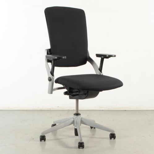 Haworth Comforto D7677 bureaustoel, zwart, 3D armleggers,, Zakelijke goederen, Kantoor en Winkelinrichting | Kantoormeubilair en Inrichting