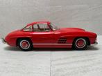 IXO 1:8 - Modelauto - Mercedes 300 SL, Nieuw