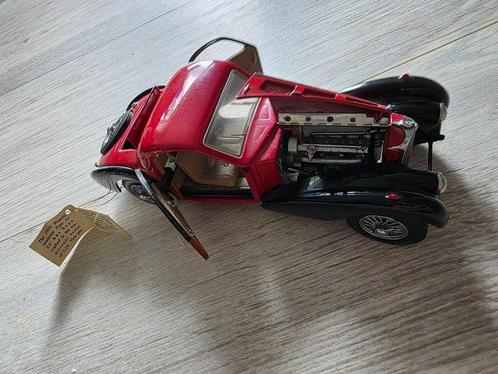 Franklin Mint 1:24 - Modelauto - 1936 Bugatti Atalante, Hobby en Vrije tijd, Modelauto's | 1:5 tot 1:12
