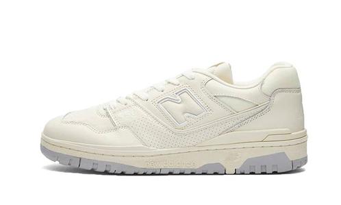 New Balance 550 White Turtledove - maat 39.5 (Sneakers), Kleding | Dames, Schoenen, Wit, Nieuw, Sneakers of Gympen, Verzenden