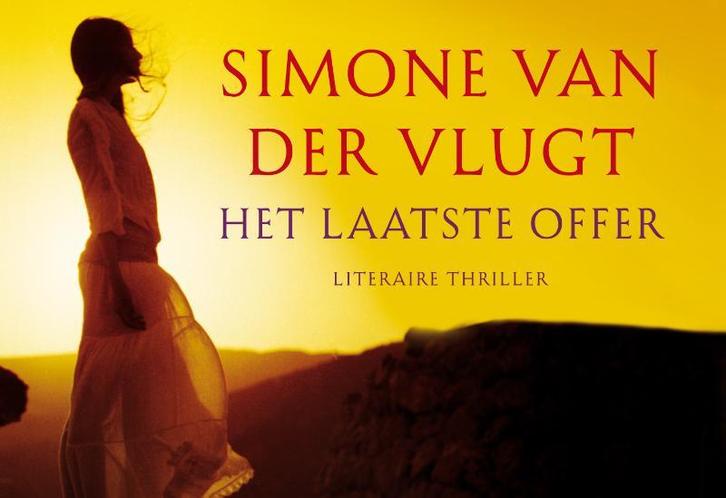 Het laatste offer / Dwarsligger / 229 9789049802448, Boeken, Thrillers, Gelezen, Verzenden