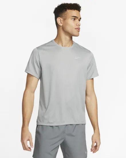 7% Nike  Shorts  maat M, Kleding | Heren, Broeken en Pantalons, Grijs, Nieuw, Verzenden