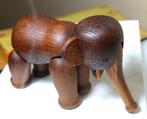 Beeldje - Wooden elephant - Teak