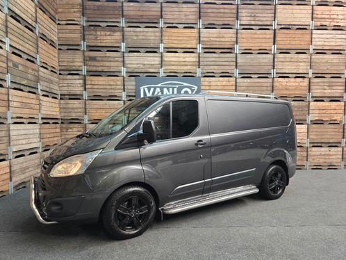 Ford Transit Custom 290 2.0 TDCI L1H2 Trend Leder 3 zits air, Auto's, Bestelauto's, Dealer onderhouden, Lease, Zwart, Handgeschakeld