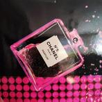 Chanel - Lichtbord - Papier, plastic