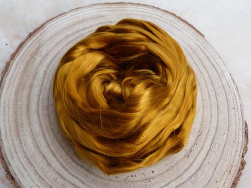 Tencel in lont oker geel (gold), Hobby en Vrije tijd, Spinnewielen en Spinnen, Overige typen, Nieuw, Ophalen of Verzenden