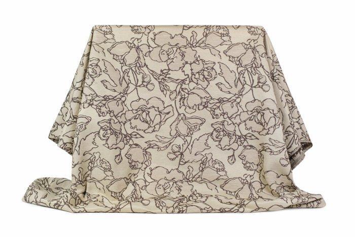 GRATIS VERZENDING !!! Elegante bloemrijke meubelstof in, Antiek en Kunst, Antiek | Kleden en Textiel